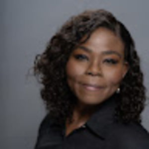 Meet your Posher, Ebony